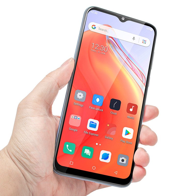 Fingerprint Unlocked 6.5 inch IPS Wifi 3G Android 8.1 Mobile Smart Phone with Google Play